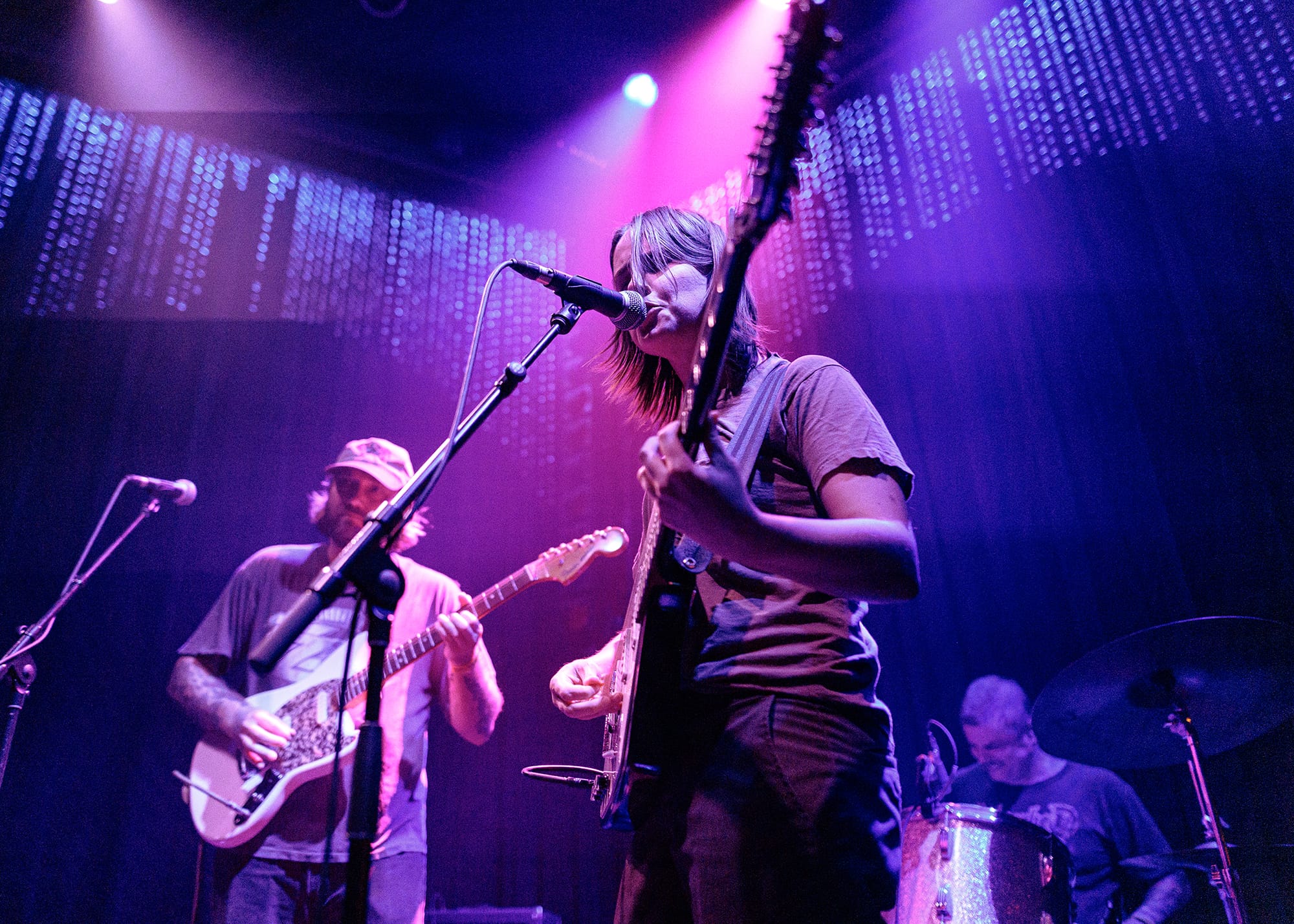 Mesh, photos by Chris CarreonMesh performing at their record release show at Johnny Brenda’s on August 28, photos by Chris Carreon