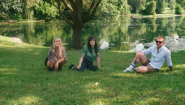 Xanny Stars on the grass, photo by Sydney Guido