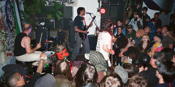 Kaleidoscope perform at Trans Pecos, photo by Ben Trogdon