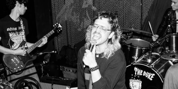 Cherry Cheeks live