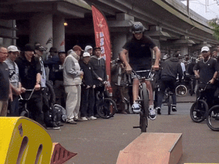 𖡼𖤣𖥧𖡼𖤣𖥧 Nº300 Mayhem in Amsterdam 💥 ❌❌❌