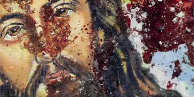 Leighton Smith calls out the war on Christianity