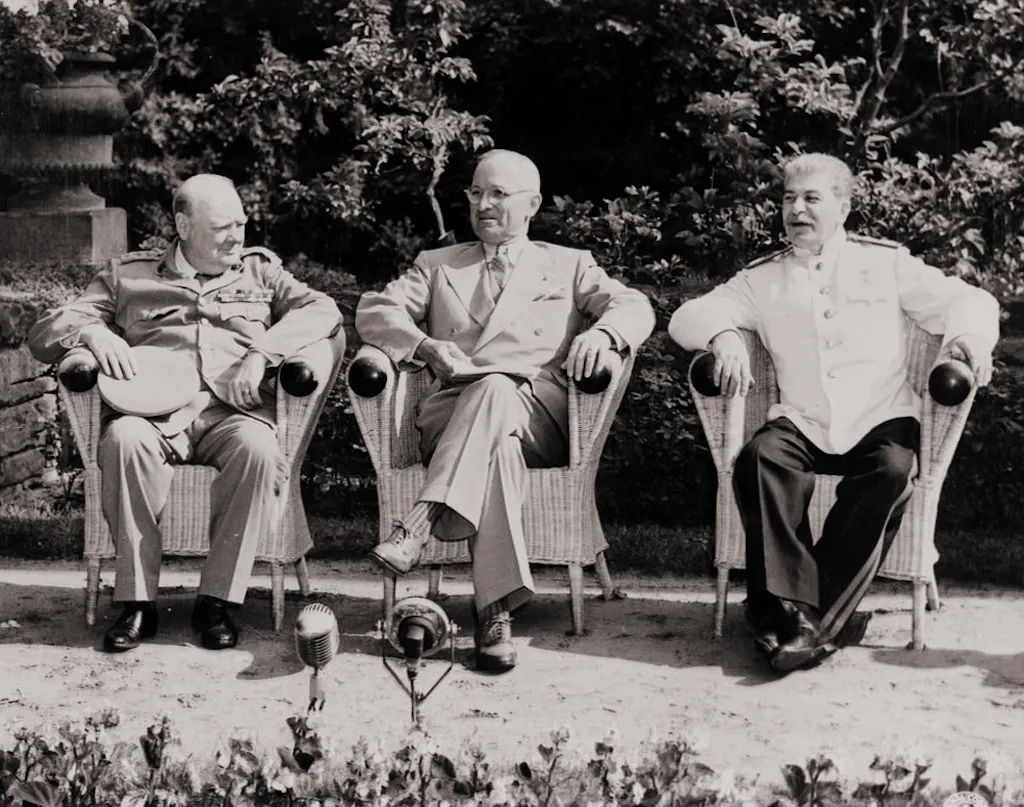 The Great Unravelling of the Postwar Order