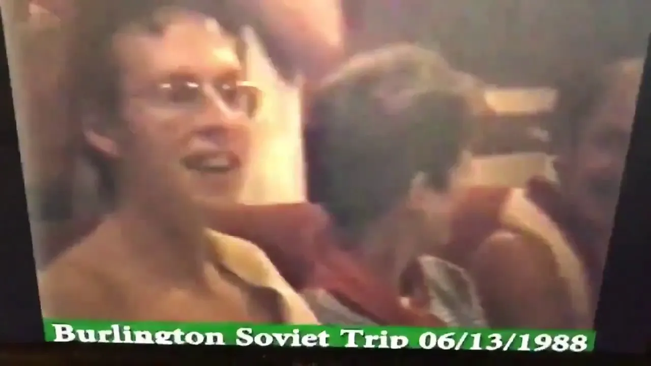 The BFD Video: (Drunk and Shirtless) Bernie Sanders sings ‘This Land is Your Land’ With Soviets 1988
