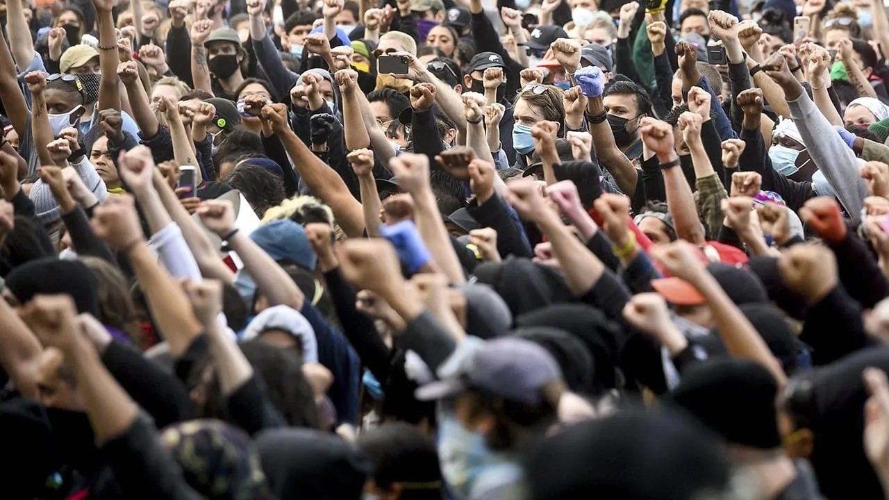 Can a Dictatorship Happen in America?