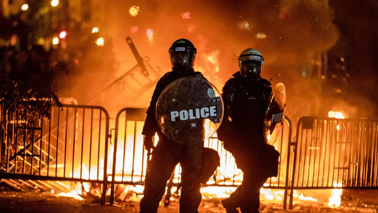 Insight: Politics Podcast with Cam Slater – Episode 9