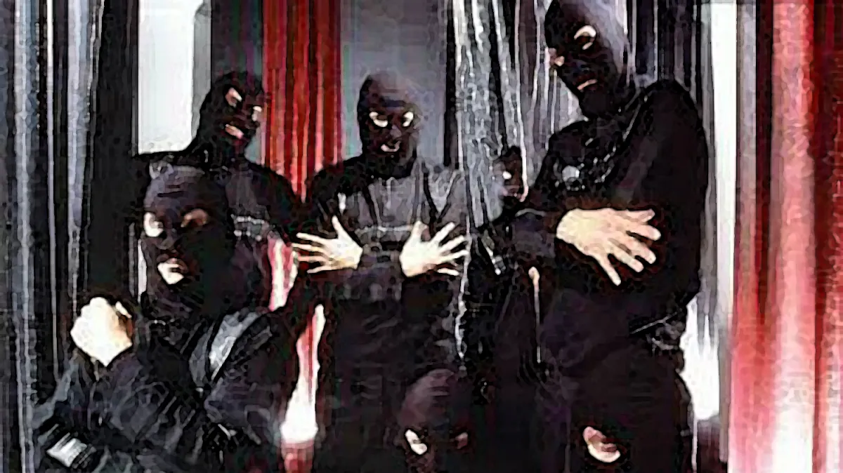 Media Are Terrified of Larping Clowns