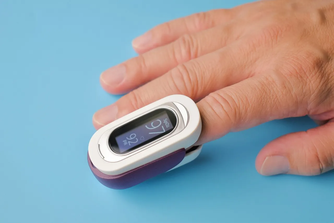 Pulse Oximeters Withheld from COVID Positive Patients