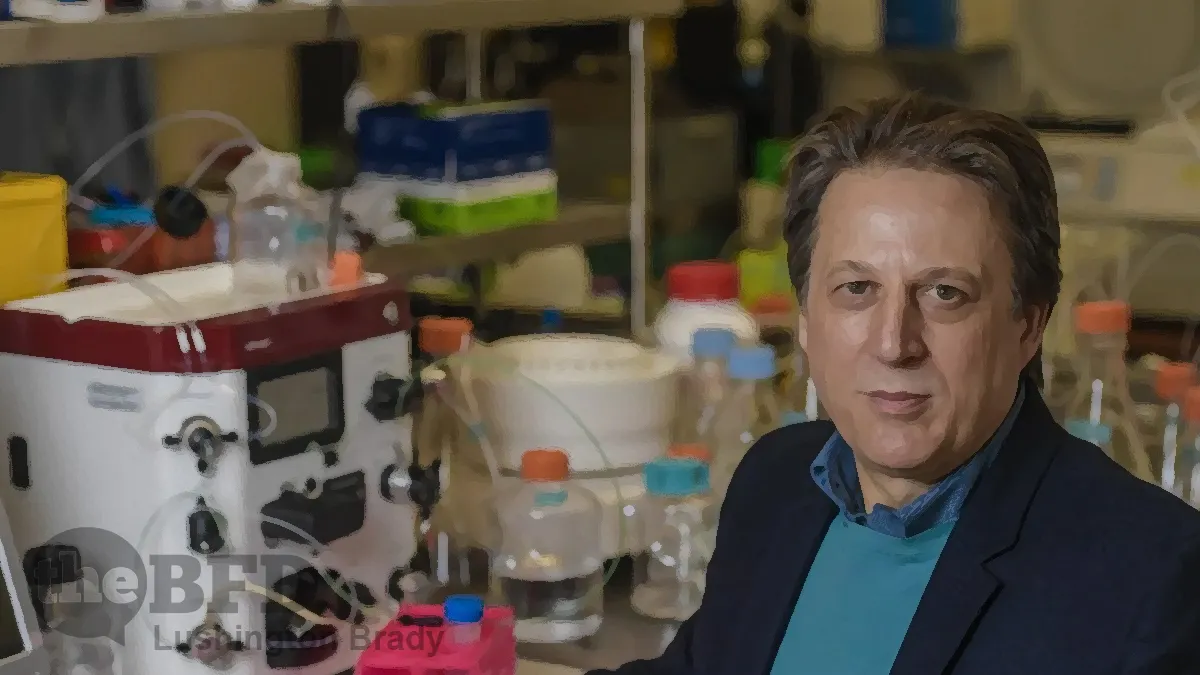 Aussie Vaccine Pioneer Faces Sack Under COVID Rules