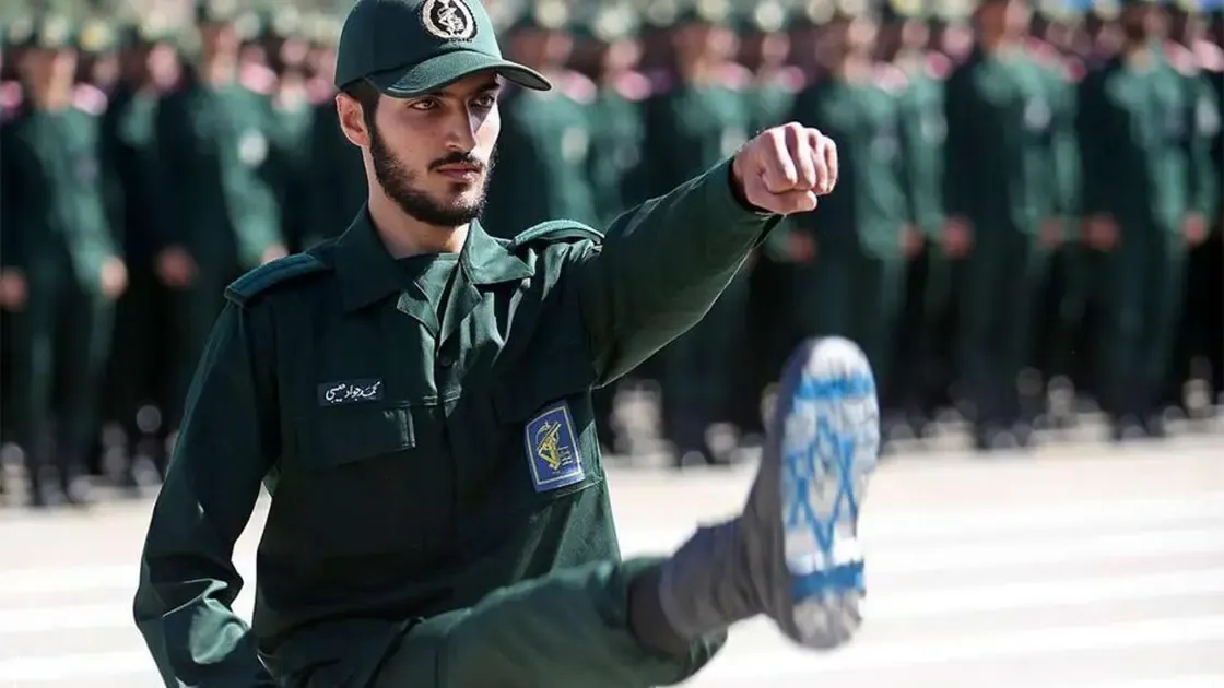 Are You a ‘Fascifist’?