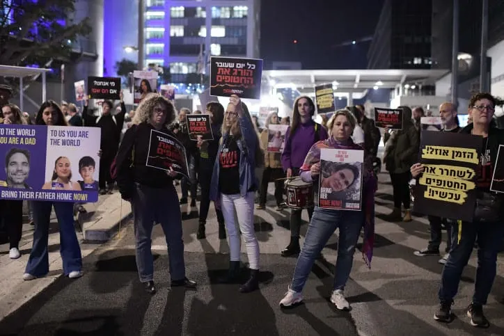 Four Hostages’ Families Meet with Sunak and Cameron as UK Imposes New Sanctions on Hamas and PIJ