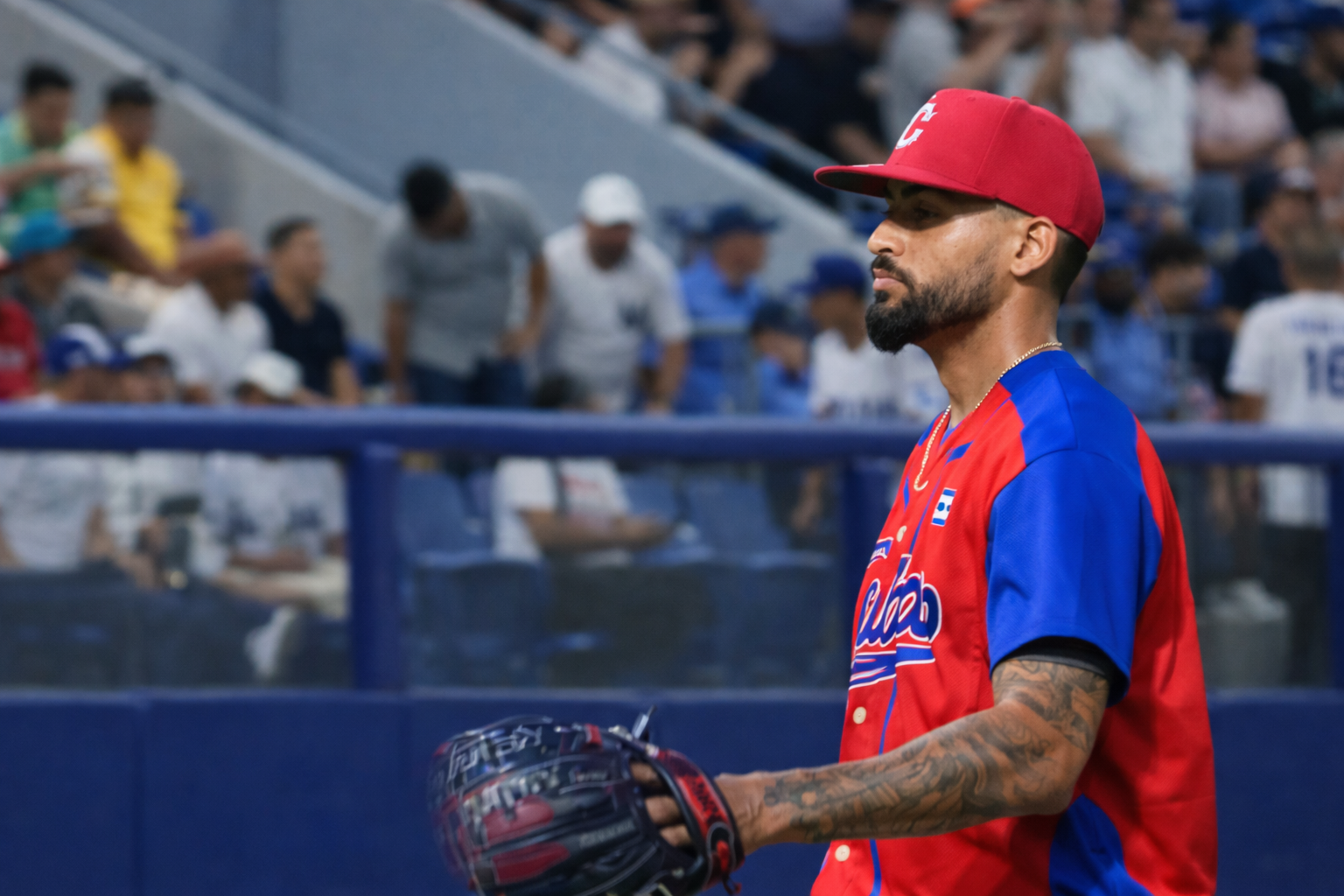 El derecho Raymond Figueredo no lució mal en su apertura ante la ofensiva de Nicaragua este jueves. (Foto: Canal13 Nicaragua)