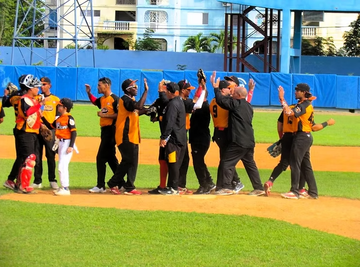 64 SNB | Villa Clara clasifica a playoffs con victoria sobre Ciego de Ávila