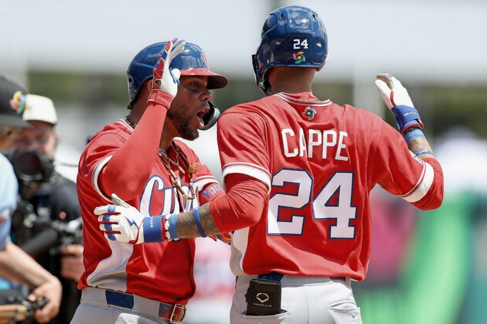 El Leadoff: Un sweeper, un swing, un juego