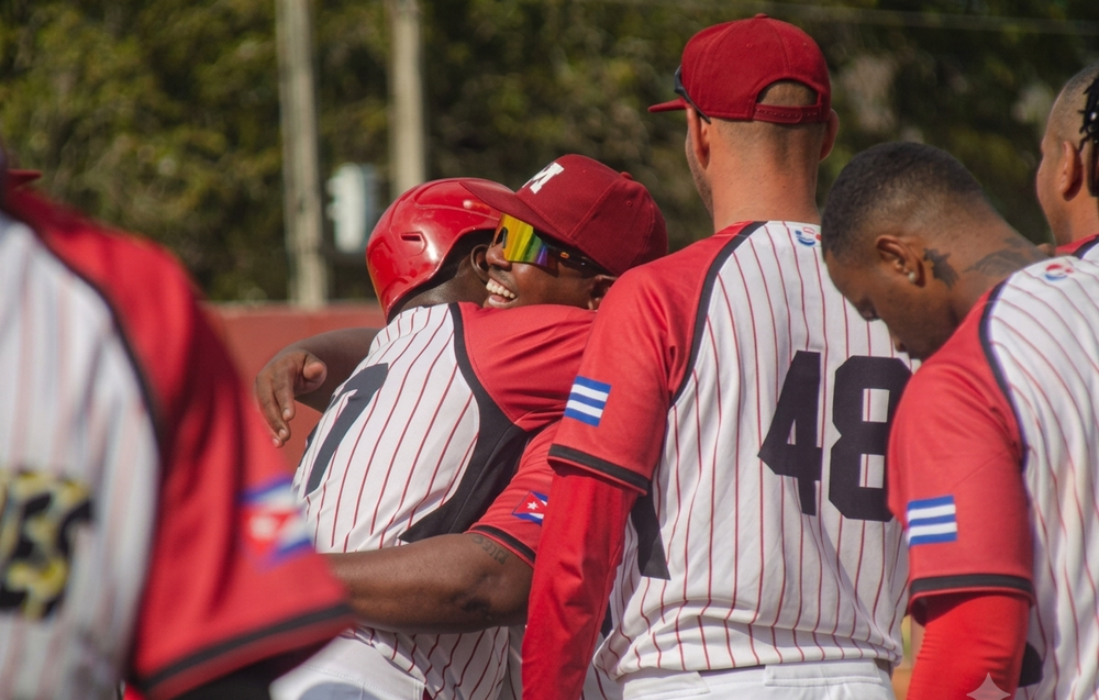 IV Liga Élite | Semifinal: Jeison Martínez conecta grand slam y Mayabeque evita la barrida ante Industriales