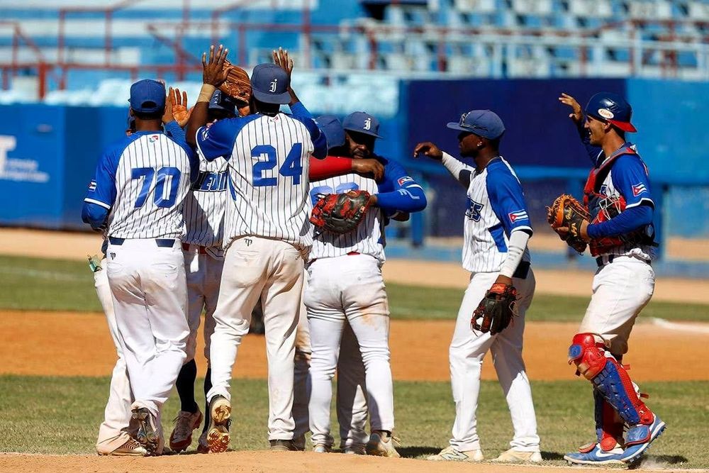 IV Liga Élite | Gran Final: Industriales golpea primero y vence a Las Tunas en el Juego 1