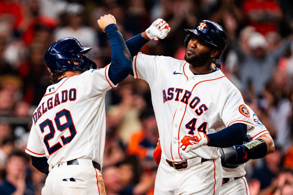 MLB 2026 | Yordan con grand slam en triunfo; Gurriel Jr. también jonroneó; Yandy de vuelta a la alineación; Delgado ascendido nuevamente; Luis Robert Jr. jugó choque de rehabilitación