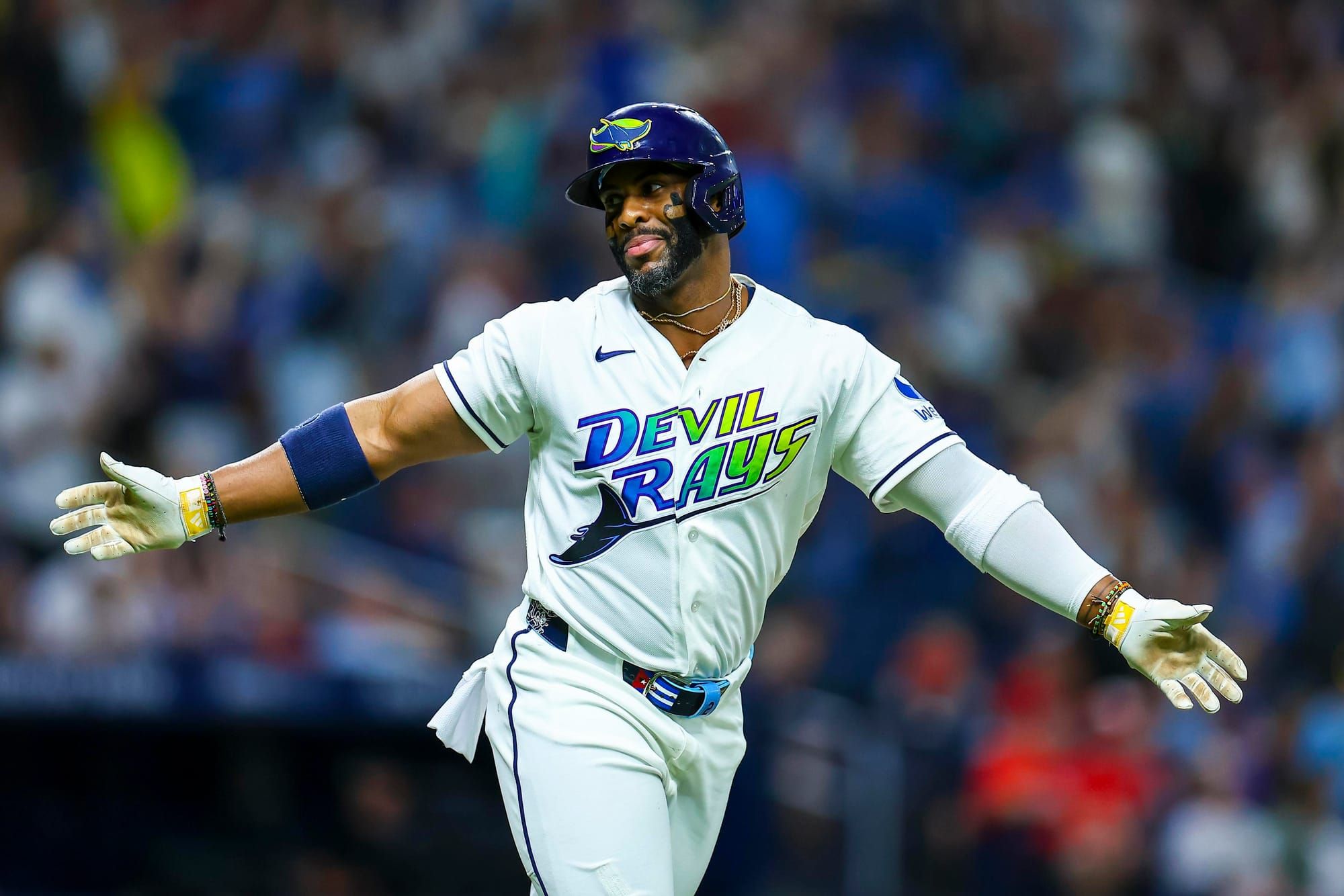 MLB 2026 | Yandy con dos jonrones el viernes; Vargas y Arozarena deciden encuentros; Cano carga con revés; Estrada a la lista de lesionados de 60 días; Prieto de vuelta a las menores; Blanco se convierte en agente libre