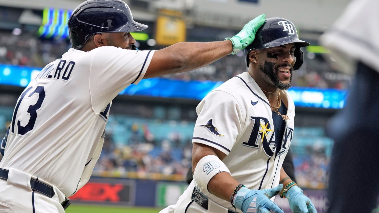 MLB 2026 | Yandy eleva promedio a .331; Adolis lesionado; Trío de relevistas brillan; Zulueta designado por asignación; Mesa Jr. fuera del lineup nuevamente; Ray Delgado a los Astros