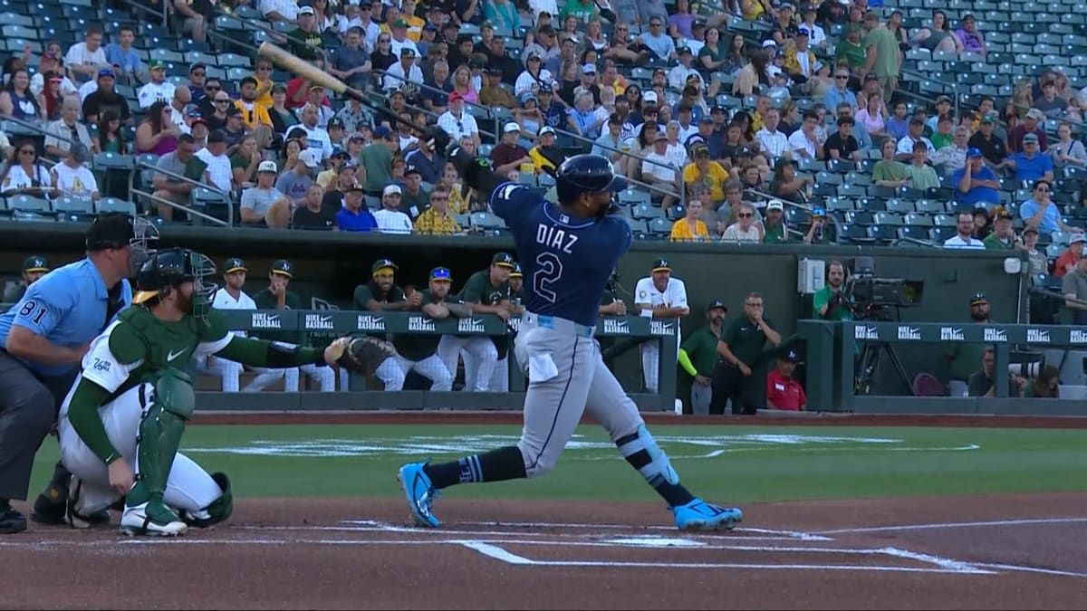 MLB 2026 | Yandy jonronea en noche de tres hits; Yordan con juego multi hit; Morejón llega a 19 holds; Prieto sigue sin hits; Estrada de vuelta a AAA; Luis Robert Jr. sin titularidad el lunes