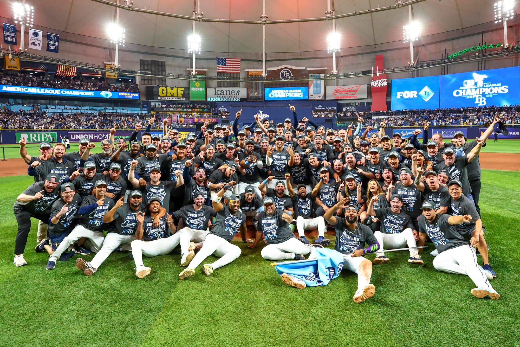 Series de Campeonato 2026 | Yandy Díaz y Víctor Mesa Jr. contribuyen al triunfo que lleva a Tampa Bay a la Serie Mundial