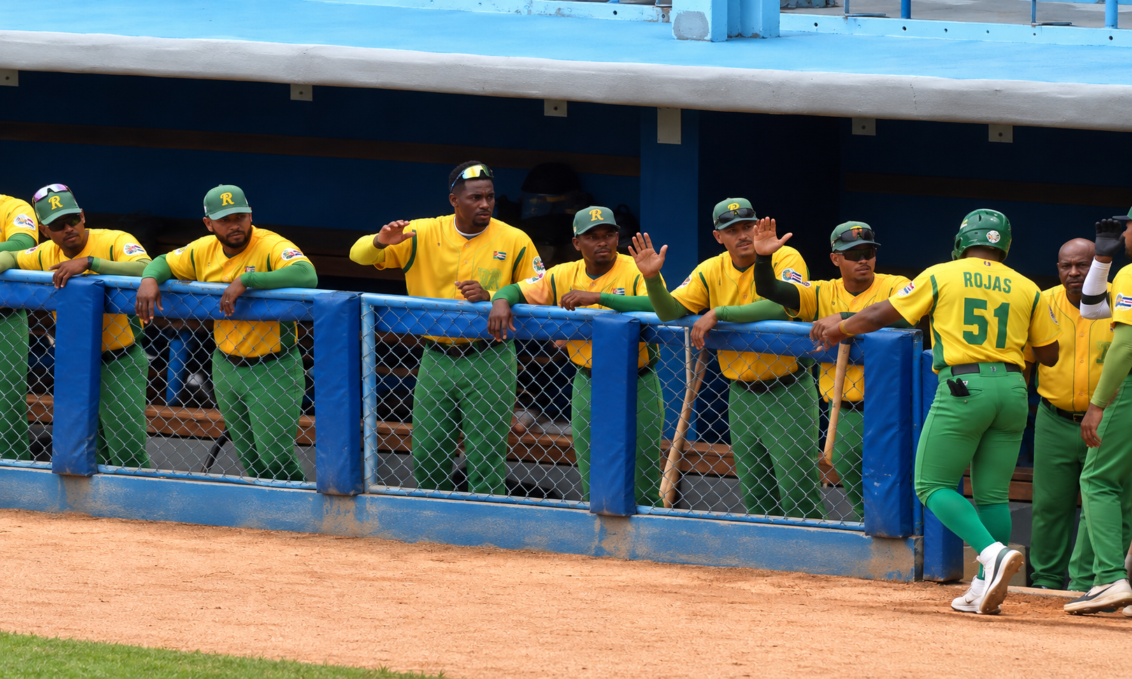 Pinar e Industriales repiten festival ofensivo; Las Tunas anota 19 y Santiago sigue invicto en la 65 Serie Nacional