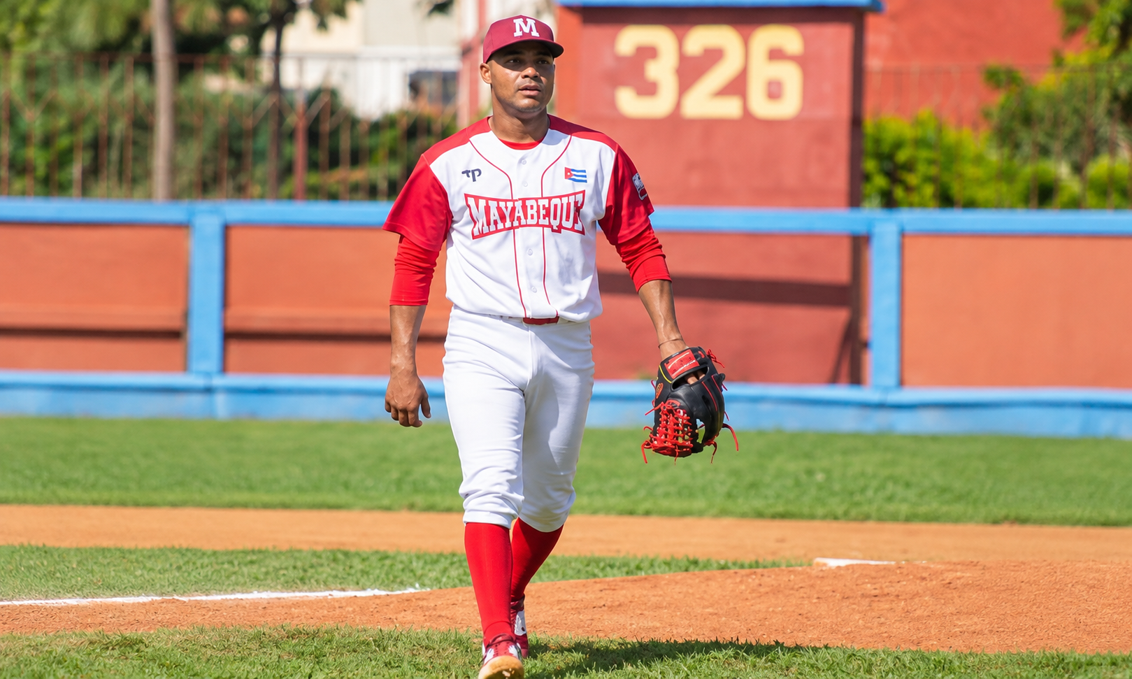 Huracanes se imponen por blanqueada de 2-0 Villa Clara