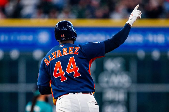 MLB 2026 | Yordan golpea decimocuarto jonrón; Vargas extiende racha; Arozarena frenado por los Astros; Pages sin hits el jueves
