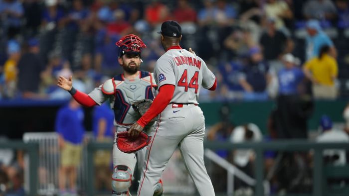MLB 2026 | Chapman logra 11no salvamento y ahora está solitario en lugar histórico; Arozarena con juego multi-hit; Yariel bateado; Yandy golpea cuatro hits; Ribalta con salida en blanco; Mederos será ascendido