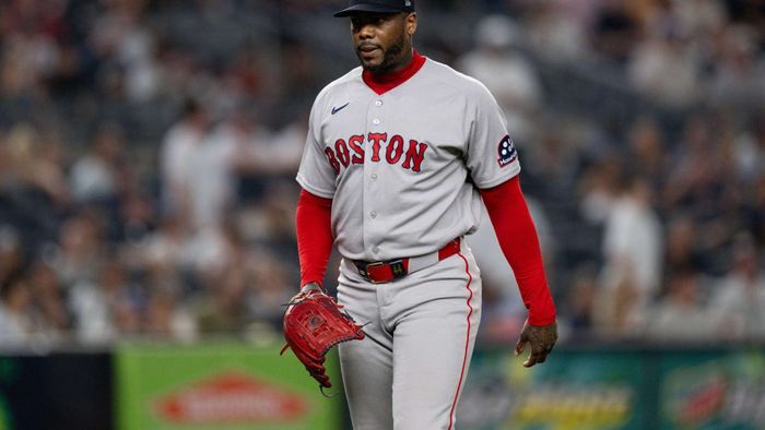 MLB 2026 | Chapman llega a 13 salvamentos; Iglesias se mantiene perfecto con su número 12; Soler en el banco el viernes; Adolis jonronea de nuevo; Yandy golpea tres hits; Cano perfecto en salida, pero Yariel es bateado; Yordan con dos anotadas en triunfo