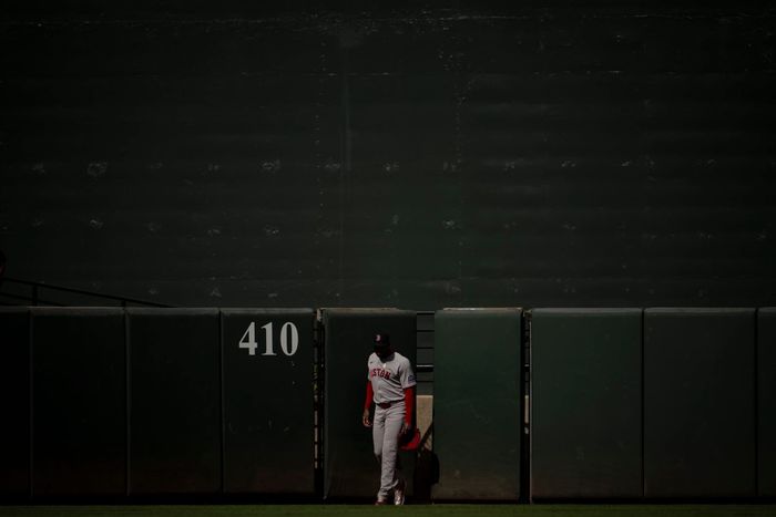 Aroldis Chapman entra al exclusivo club de los 400 juegos salvados