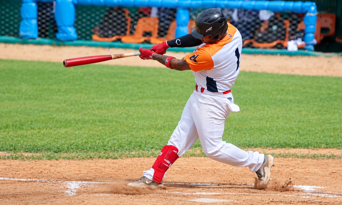 Leopardos completan barrida en la doble jornada ante Huracanes