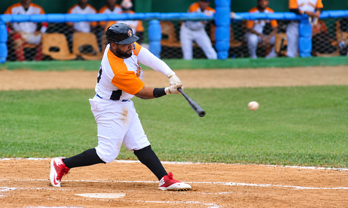 Leopardos toman desquite y dividen ante Matanzas con triunfo de 7-3 a segunda hora