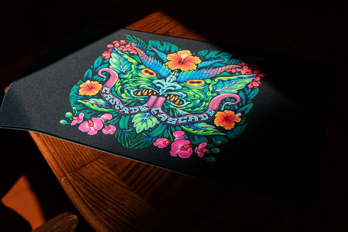 CASCADE CASCADE PLAYMAT ON SALE