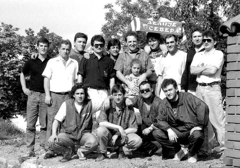 Kratka istorija odnosa države Srbije prema navijačima, kriminalcima i neofašistima od 1990. do danas