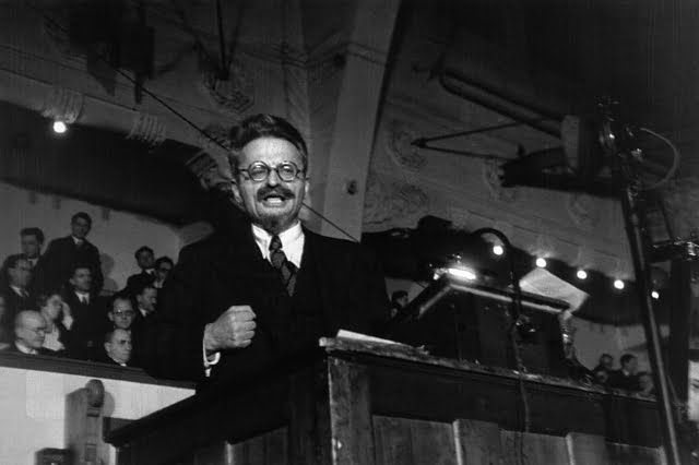 Buržoazija, sitna buržoazija i proletarijat