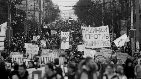 Kuda dalje za masovni pokret?