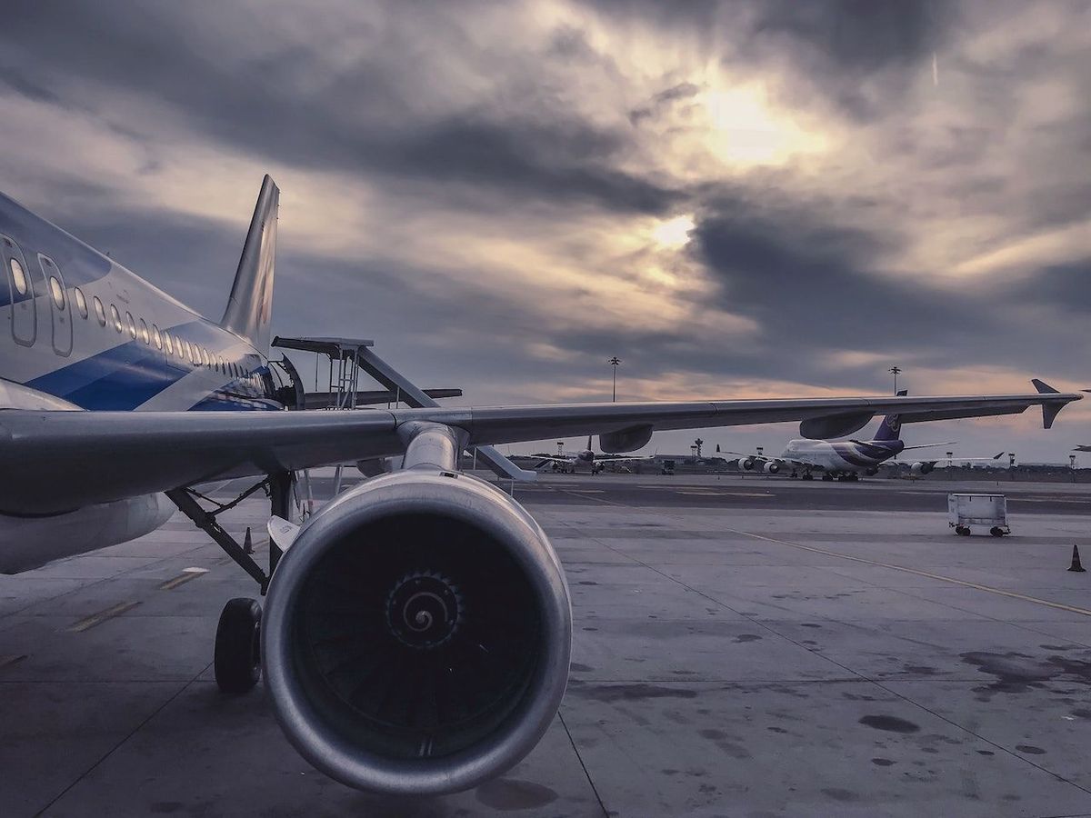 Do Pilots Have Side Hustles?