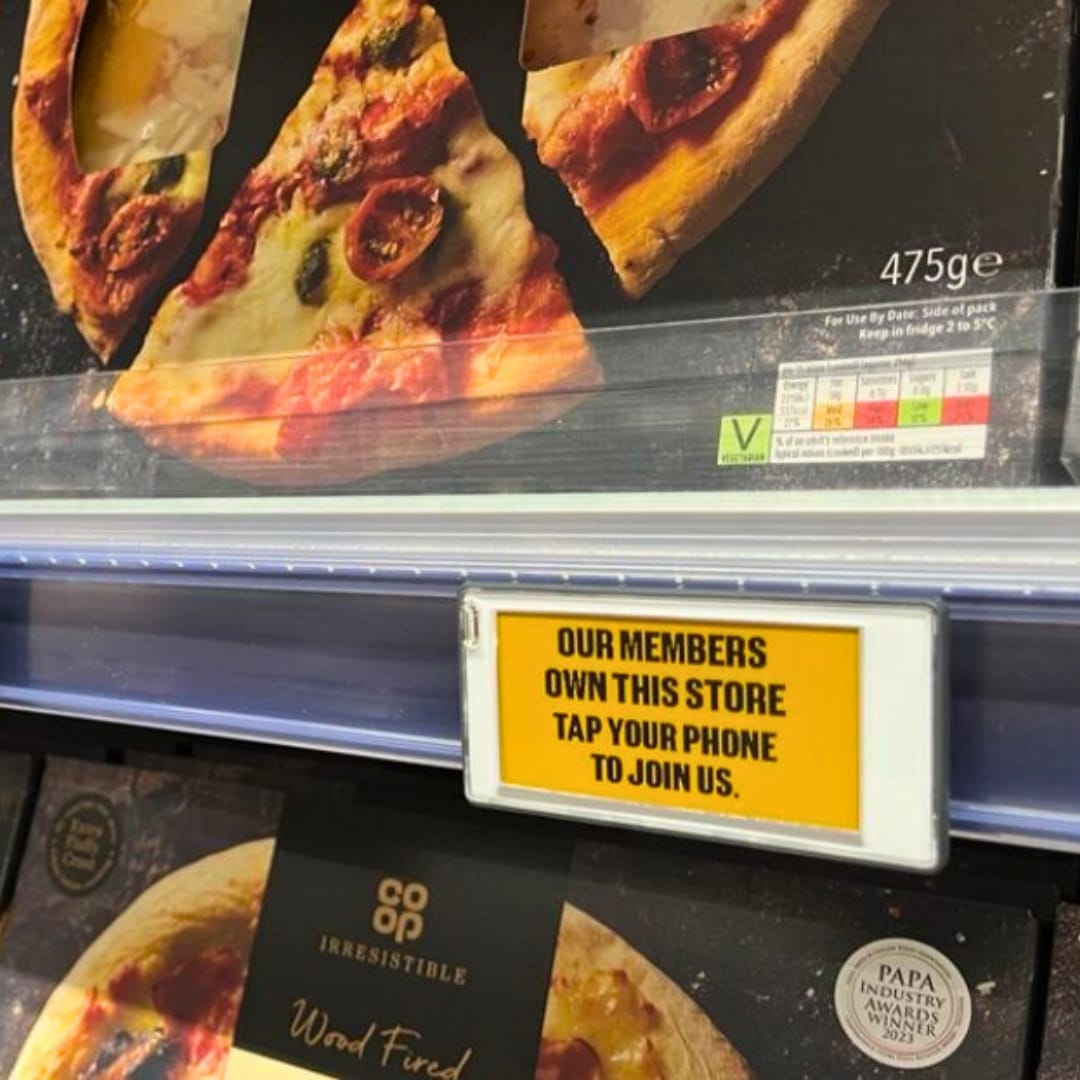 Электронные ценники Co-op помогают сразу у полки подключиться к программе лояльности