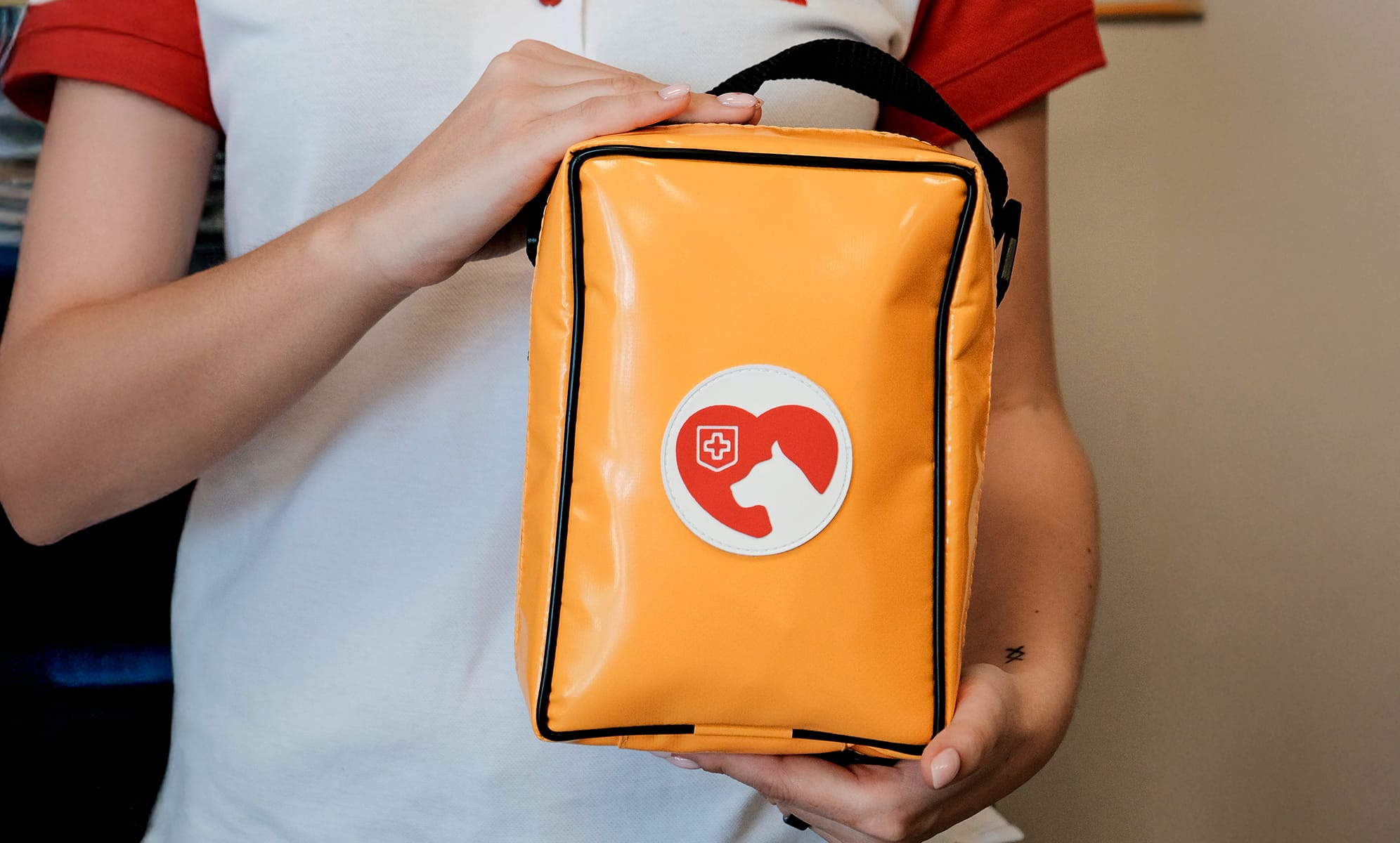 На АЗС AVIA в Польше появились аптечки первой помощи для собак и кошек