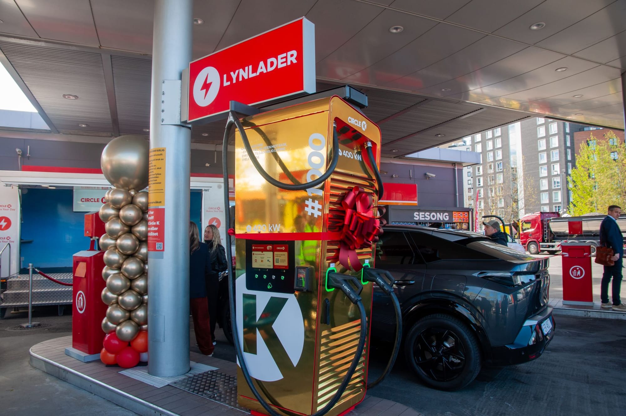 Circle K открывает 1000-е «золотое» зарядное устройство для электромобилей в Норвегии