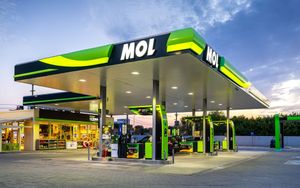MOL в Румынии расширяет сеть с тремя новыми автозаправочными станциями
