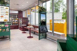 Новая концепция АЗС Preem в Швеции: итальянская гастро-зона, мини-офис и дизайн вне отраслевых стандартов