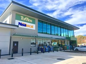 Гибридные кассы самообслуживания на заправке в Уэльсе