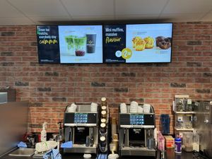 Весеннее меню Wild Bean Cafe на АЗС в Великобритании