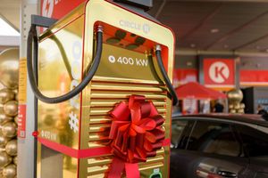 Circle K открывает 1000-е «золотое» зарядное устройство для электромобилей в Норвегии