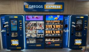 Автоматы самообслуживания Greggs Express на АЗС Motor Fuel Group в Шотландии