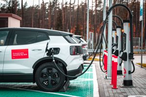 ORLEN Charge запускает летнюю акцию на зарядку электромобилей