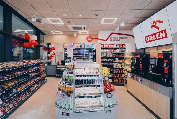 Первый магазин «Stop Cafe» в Чехии