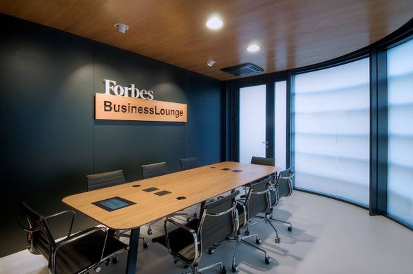 Уникальный сервис Forbes Business Lounge